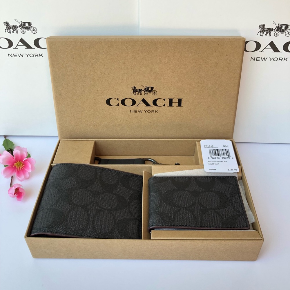 ✅❤️❎ Coach Men’s Wallet Gift Set in Signature - Picture 6 of 8